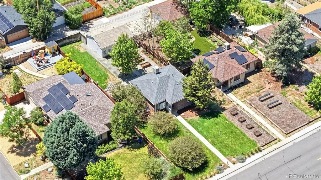 3115 N Steele Street Denver CO 80205