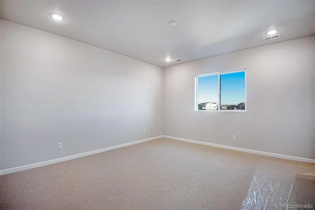 8568 Eckley Street Littleton CO 80125