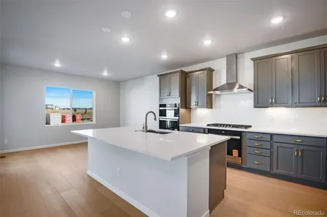 8568 Eckley Street Littleton CO 80125