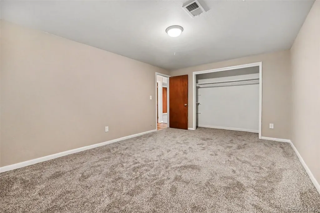 400 Leo Lane Denver CO 80260