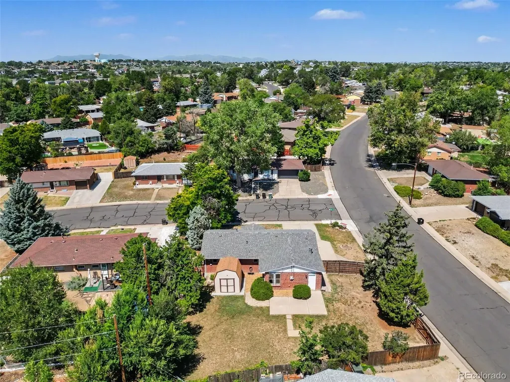 400 Leo Lane Denver CO 80260