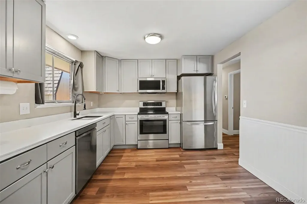400 Leo Lane Denver CO 80260