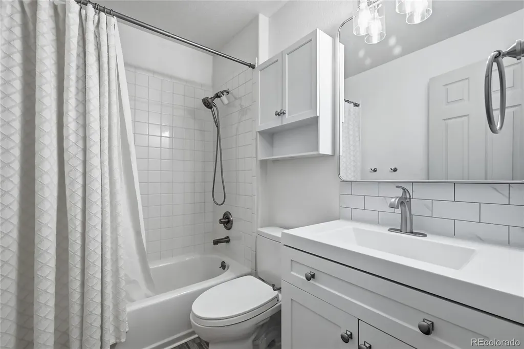 3944 Willowood Avenue Loveland CO 80538