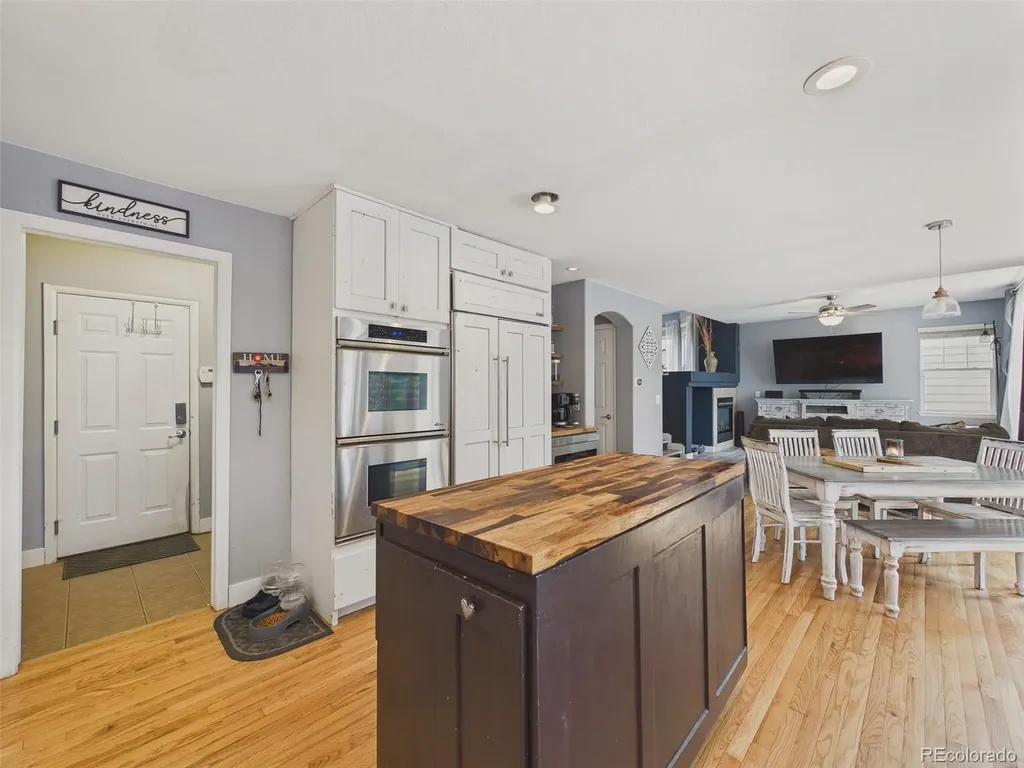 24734 E Gunnison Drive Aurora CO 80018