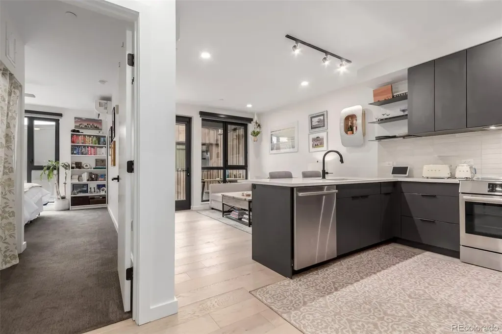 1601 Park Avenue Denver CO 80218