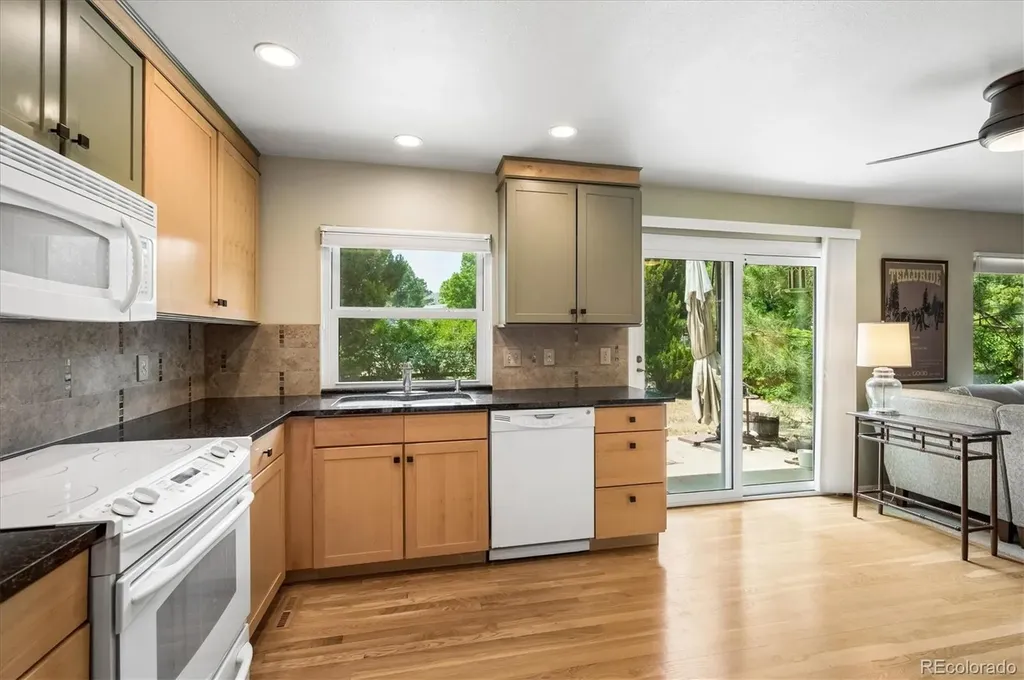 11416 San Joaquin Ridge Littleton CO 80127