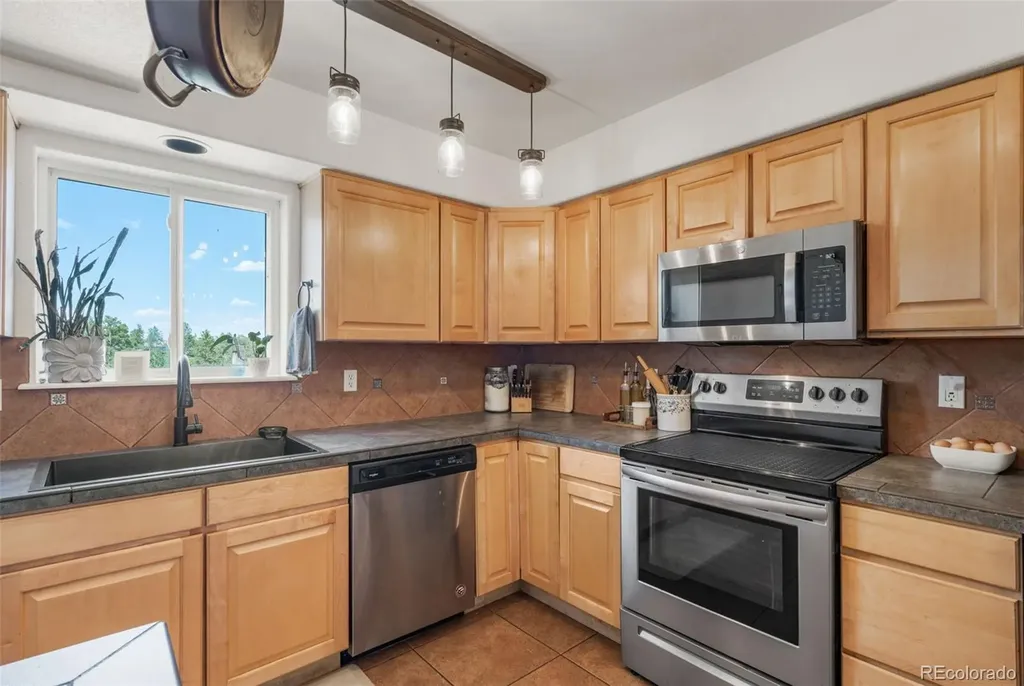 1850 Montcalm Drive Livermore CO 80536