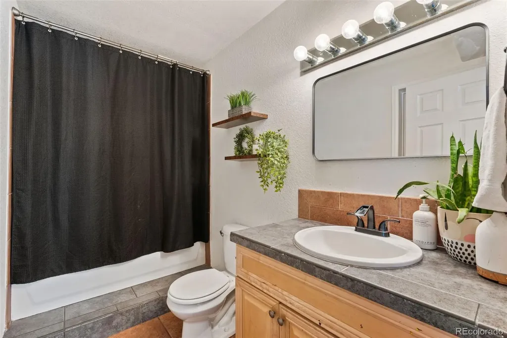 1850 Montcalm Drive Livermore CO 80536