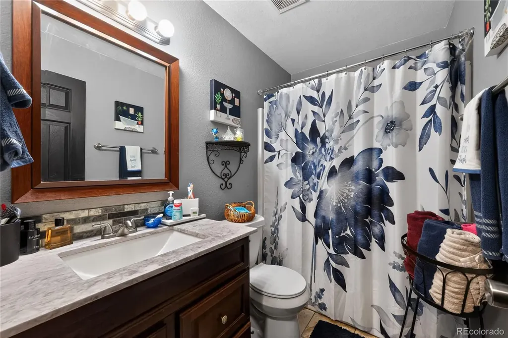 3170 W 3rd Street Road Greeley CO 80631