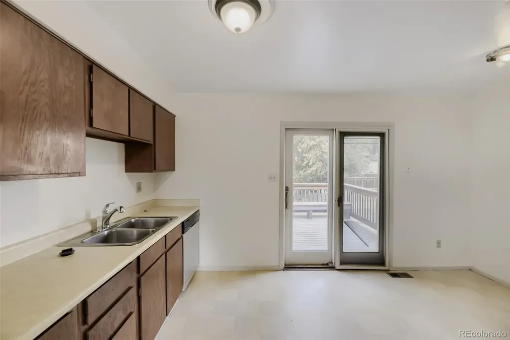 1508 S Laredo Court Aurora CO 80017
