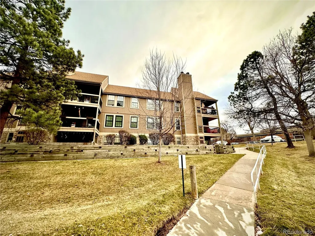 10920 W Florida Avenue Lakewood CO 80232