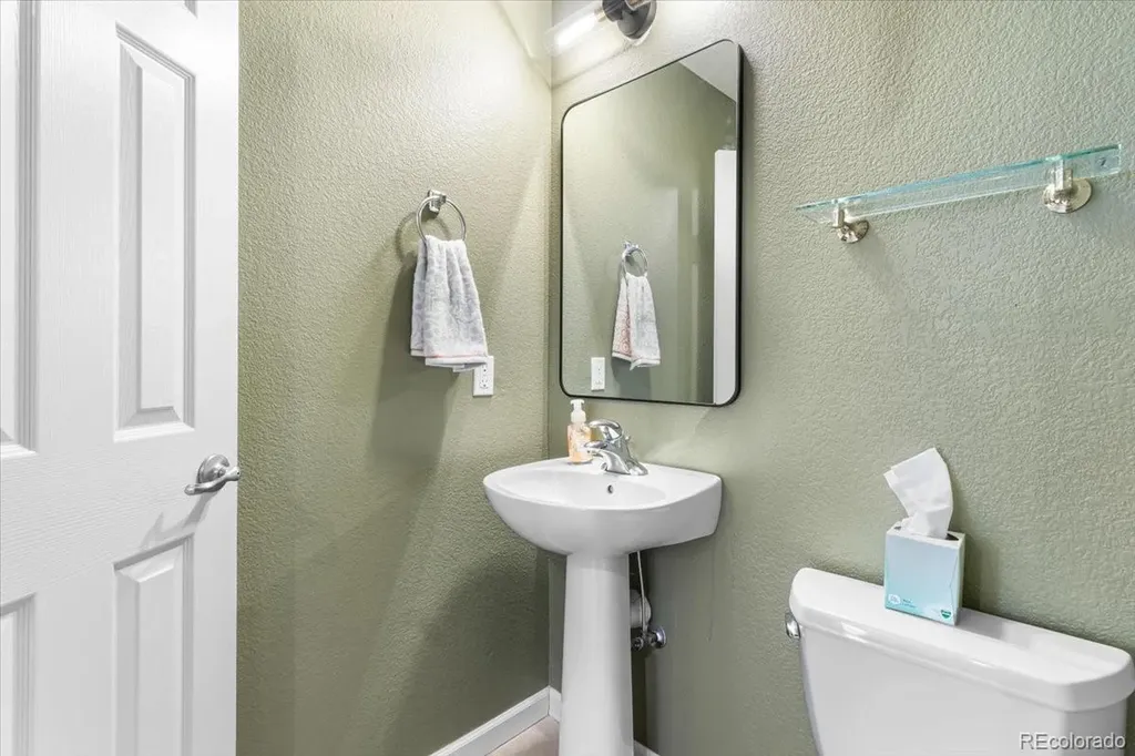 22036 E Jamison Place Aurora CO 80016