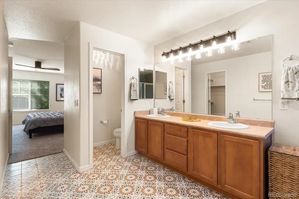 22036 E Jamison Place Aurora CO 80016