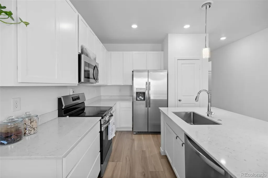 223 Corkscrew Street Elizabeth CO 80107