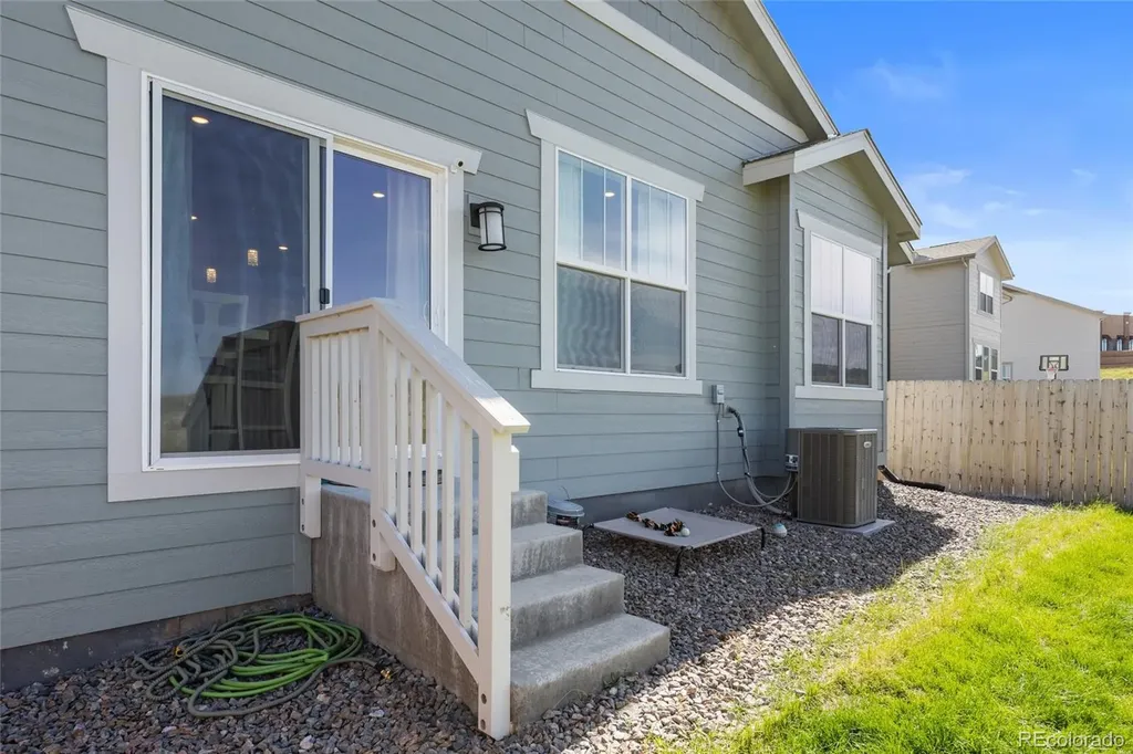 223 Corkscrew Street Elizabeth CO 80107