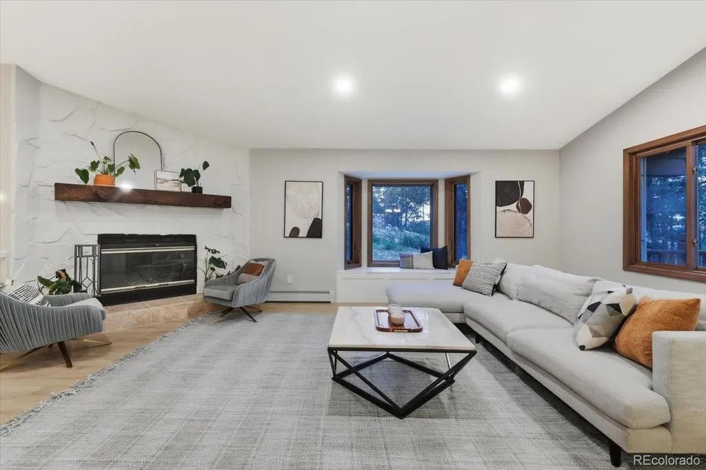 240 Scrub Oak Way Monument CO 80132