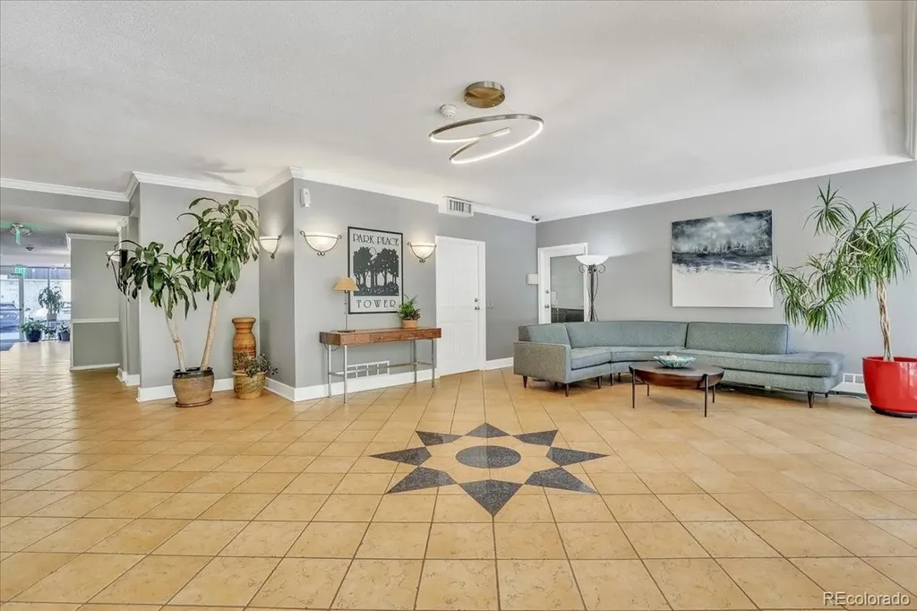 1029 E 8th Avenue Denver CO 80218