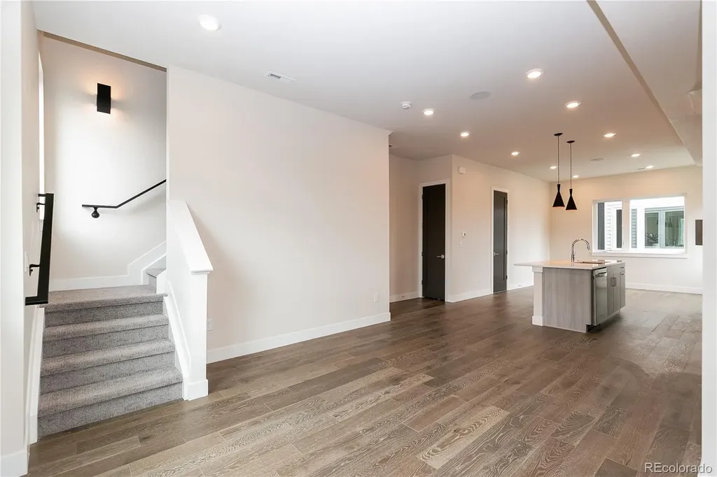 1275 Stuart Street Denver CO 80204
