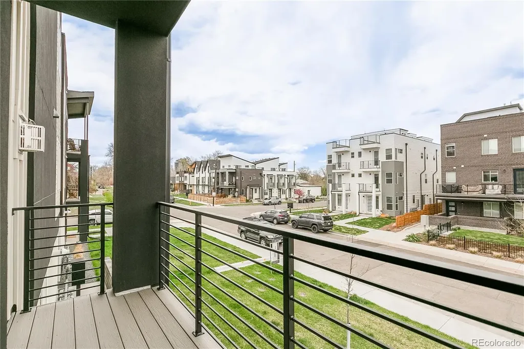 1275 Stuart Street Denver CO 80204