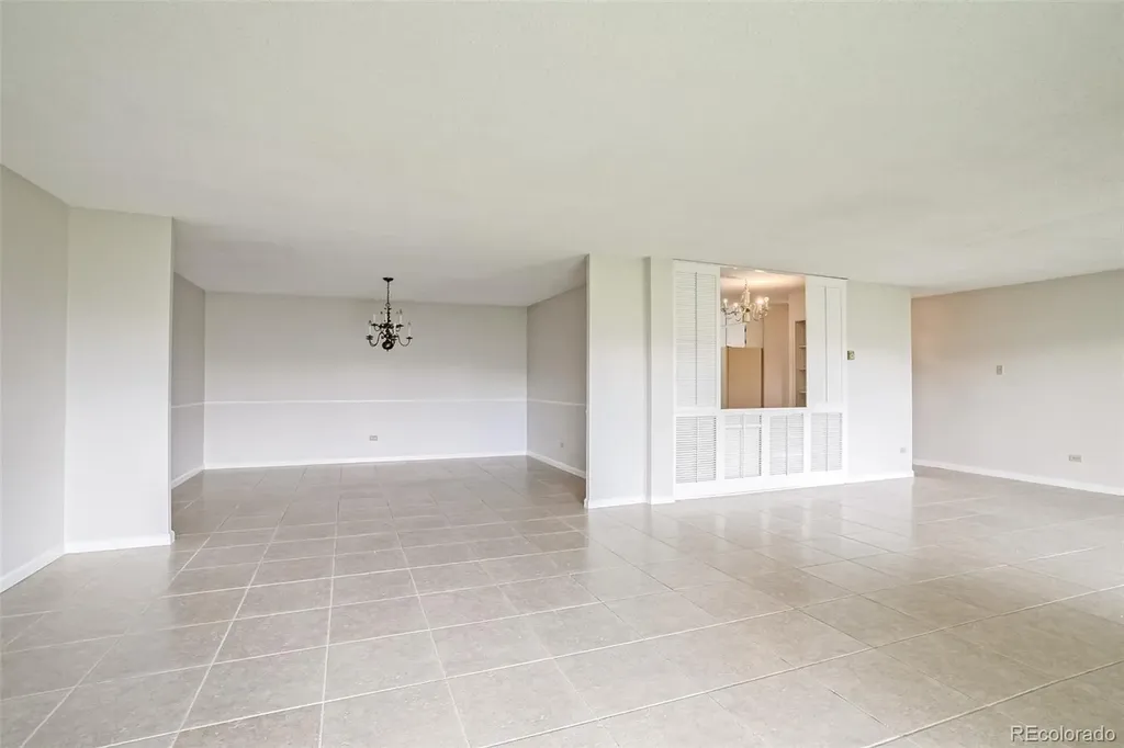 690 S Alton Way Denver CO 80247