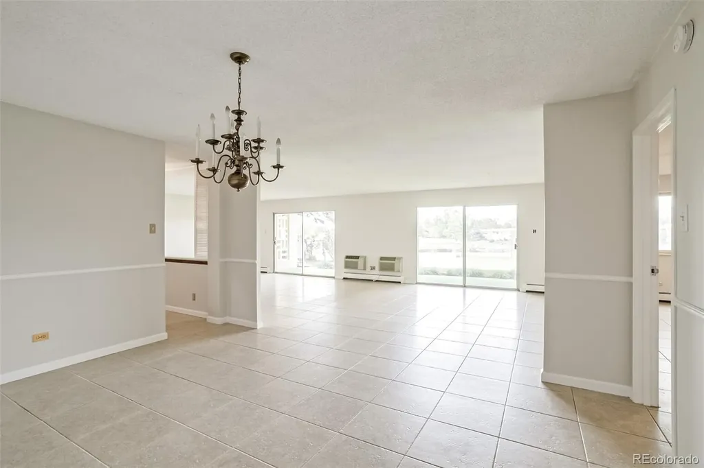 690 S Alton Way Denver CO 80247