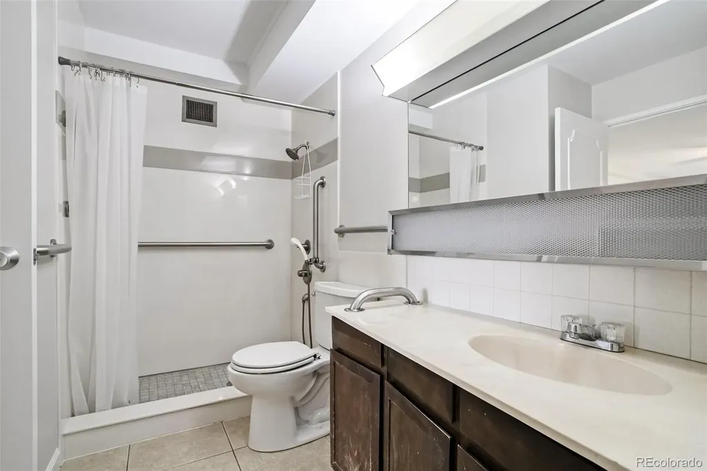690 S Alton Way Denver CO 80247