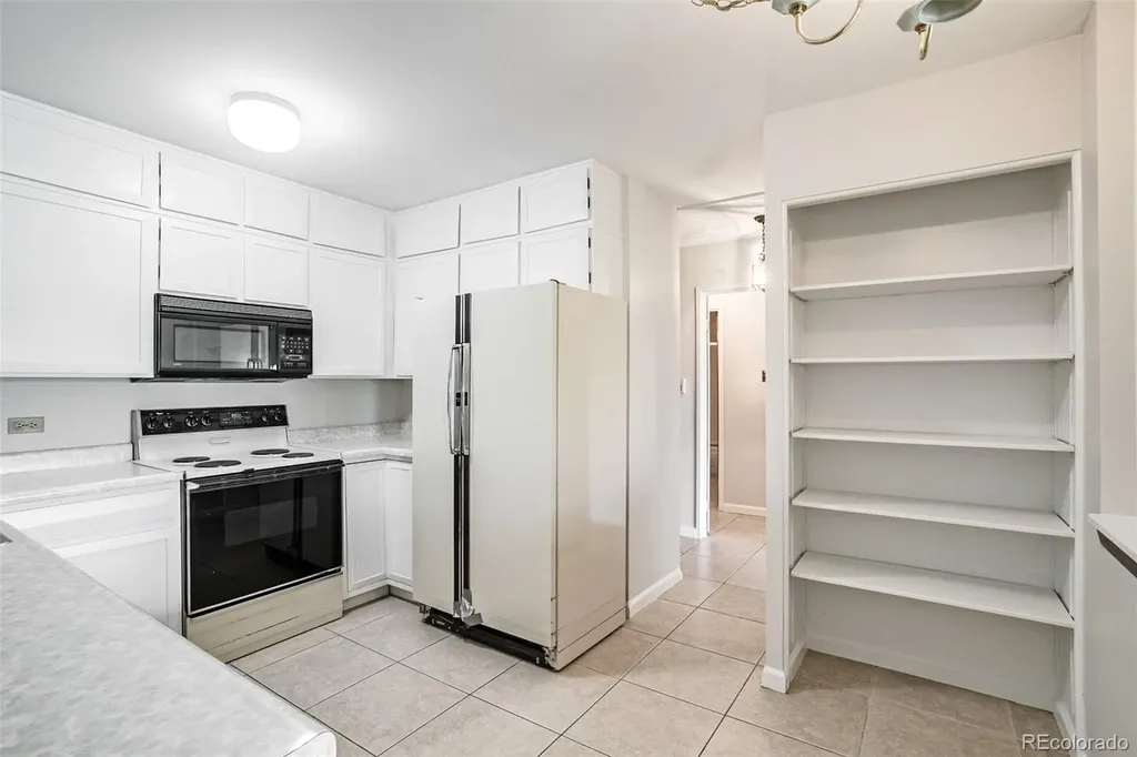 690 S Alton Way Denver CO 80247