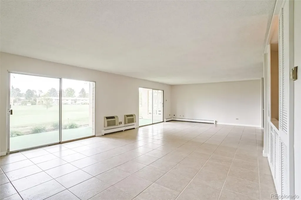 690 S Alton Way Denver CO 80247