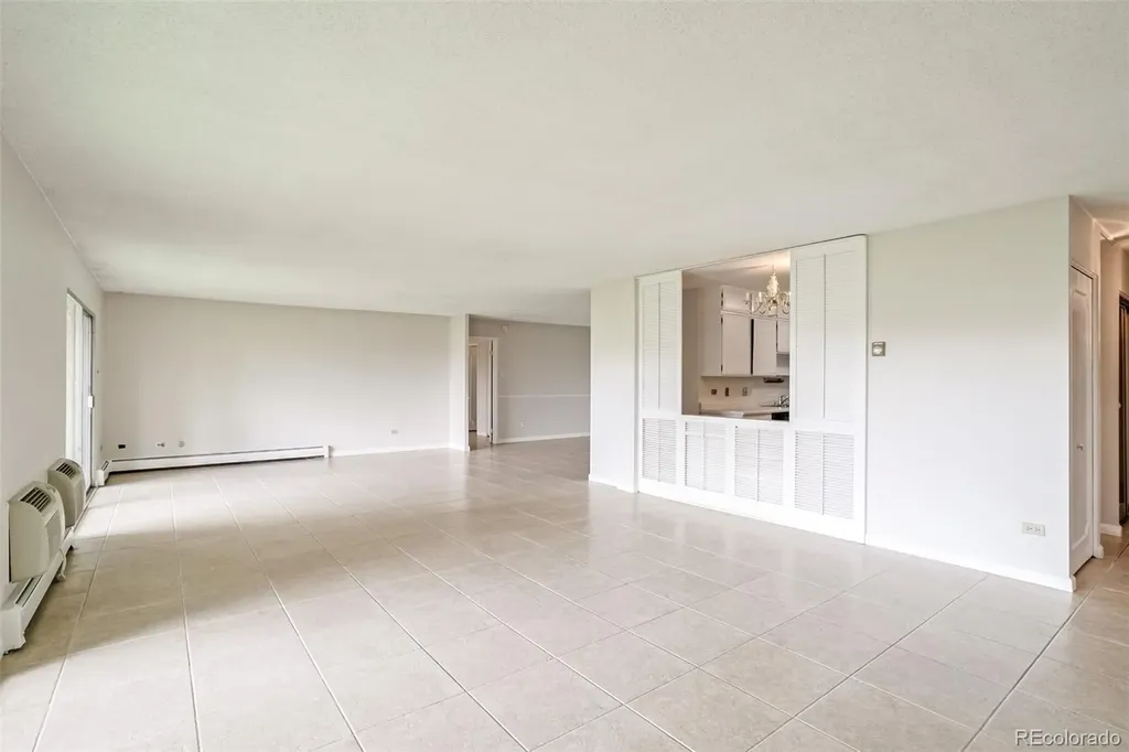 690 S Alton Way Denver CO 80247