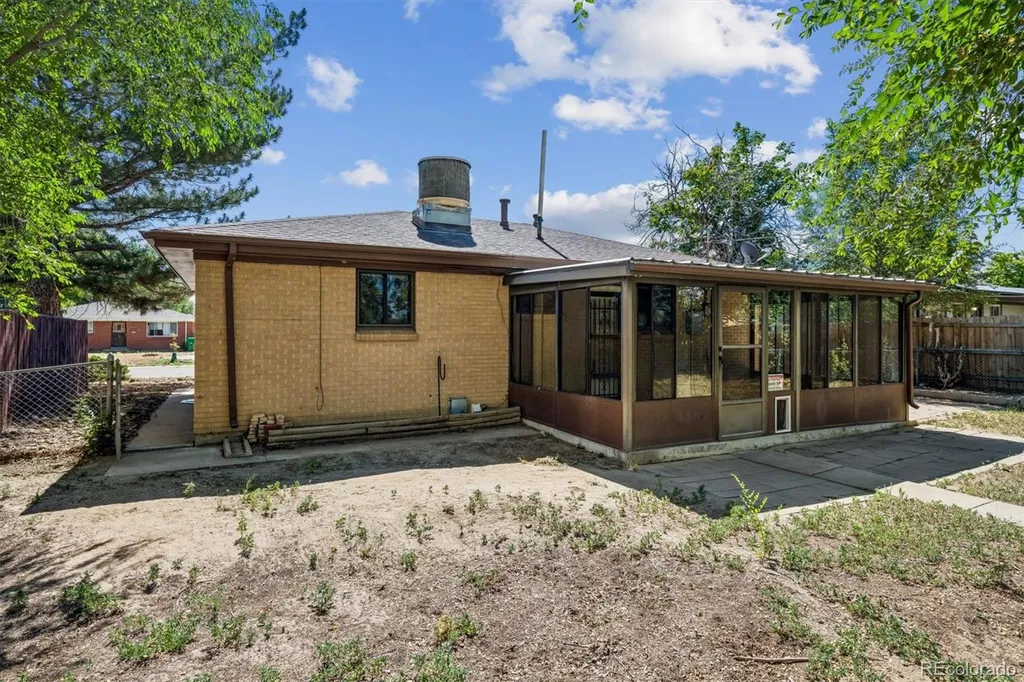 3081 Billings Street Aurora CO 80011