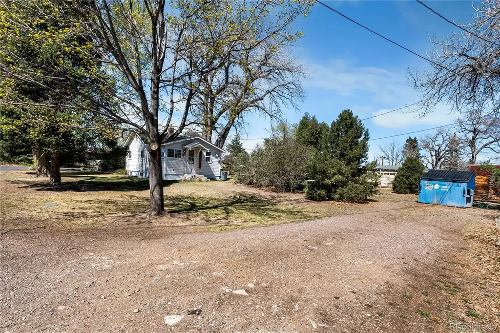 800 Kendall Street Lakewood CO 80214