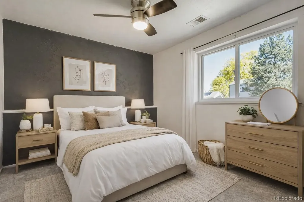 4247 S Pitkin Street Aurora CO 80013