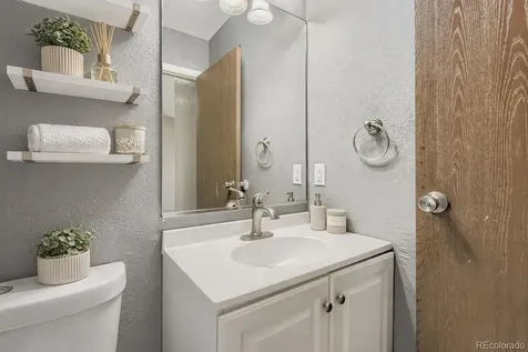 4247 S Pitkin Street Aurora CO 80013