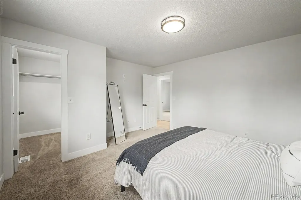 9272 W Hoover Place Littleton CO 80123