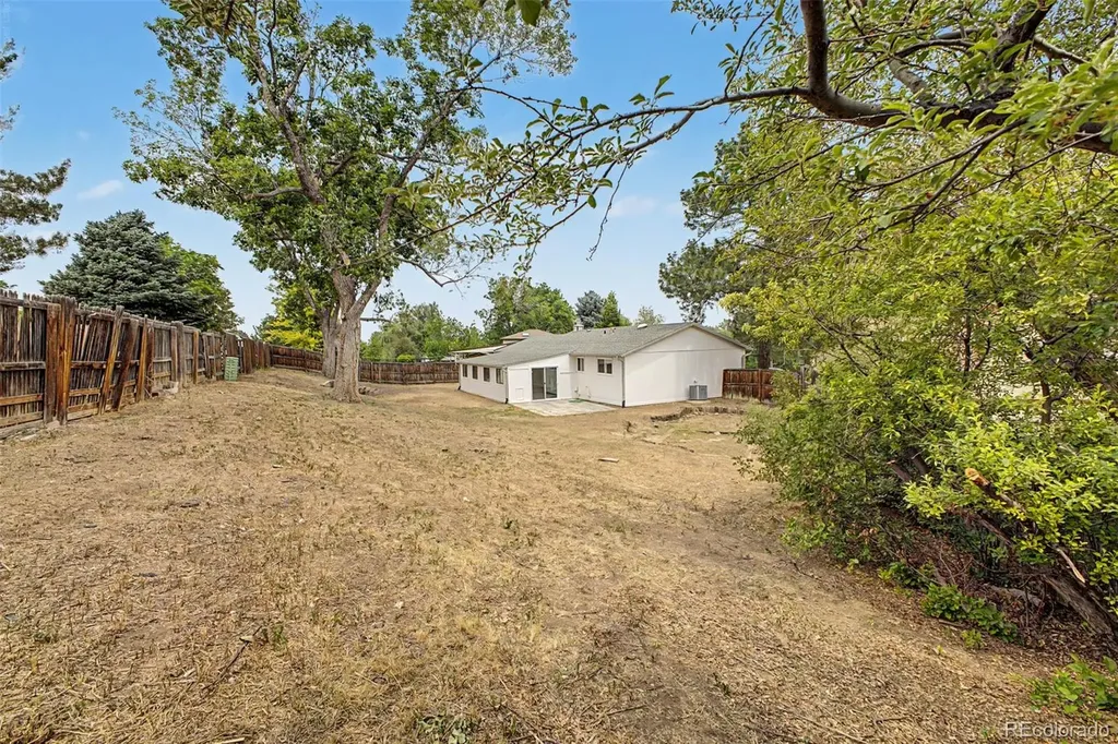9272 W Hoover Place Littleton CO 80123