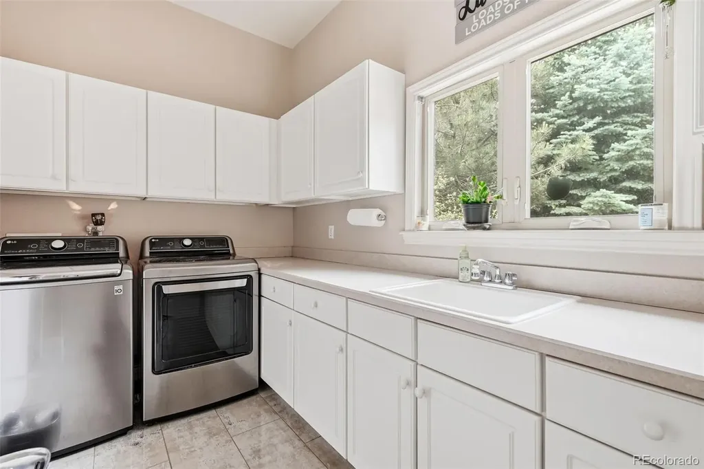 6670 W Crestline Avenue Littleton CO 80123