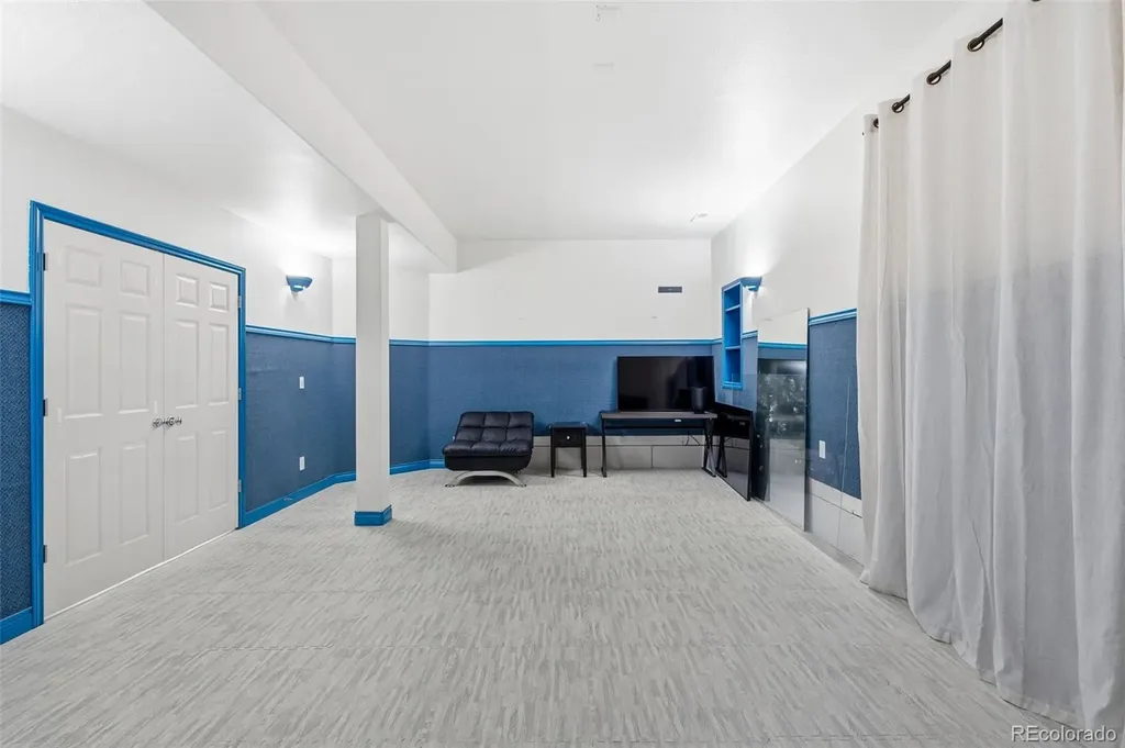 6670 W Crestline Avenue Littleton CO 80123