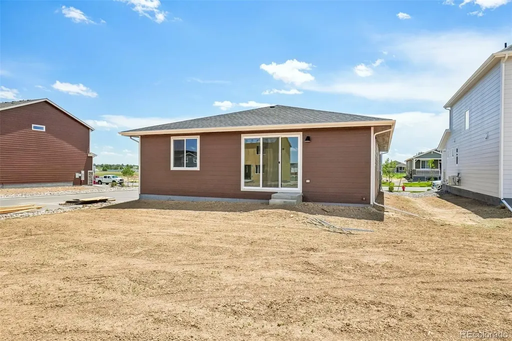 54973 E 28th Place Strasburg CO 80136