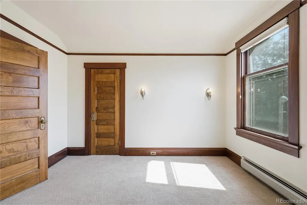 2390 Forest Street Denver CO 80207
