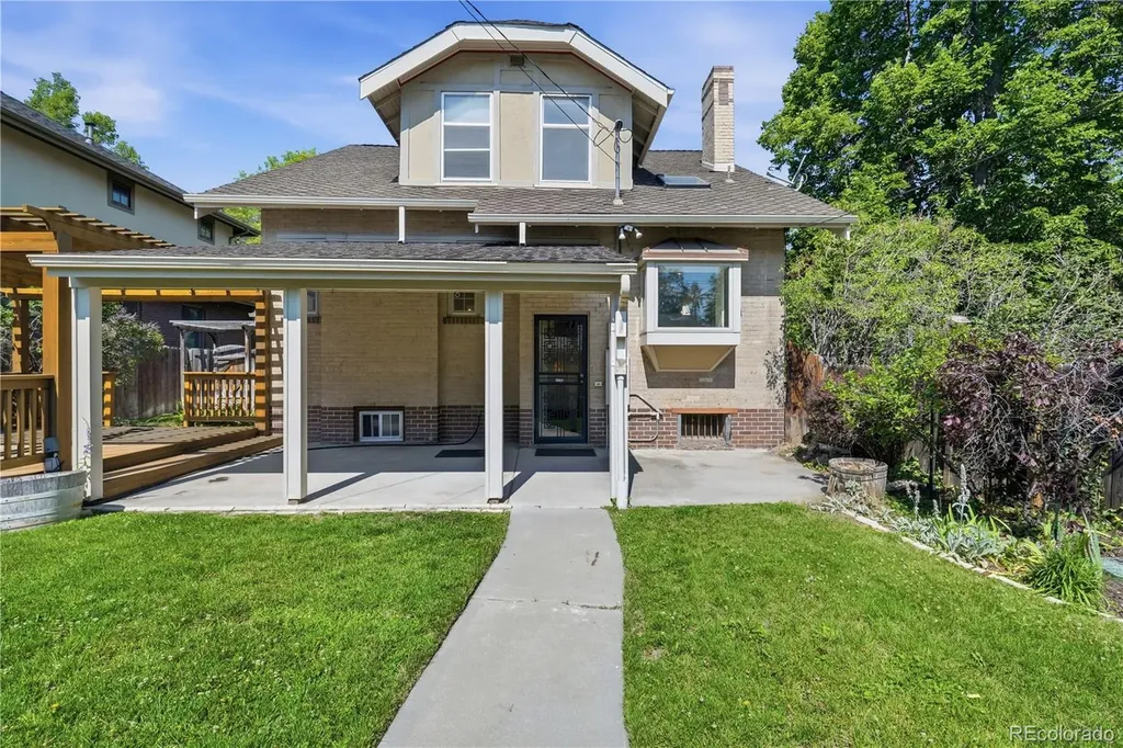 2390 Forest Street Denver CO 80207