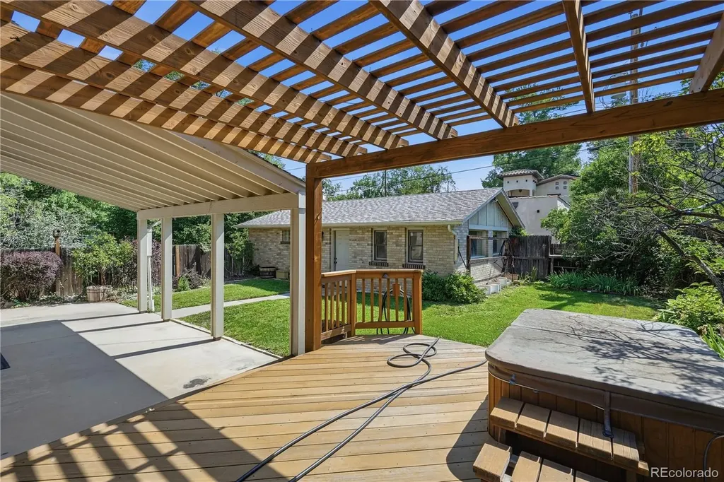 2390 Forest Street Denver CO 80207