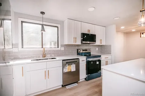 6637 W 95th Place Broomfield CO 80021