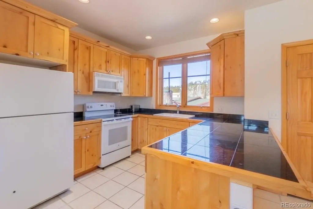 207 Bella Vista Court Grand Lake CO 80447