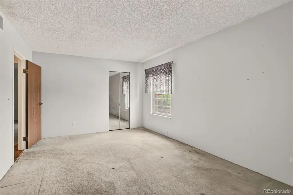 3322 S Ammons Street Lakewood CO 80227