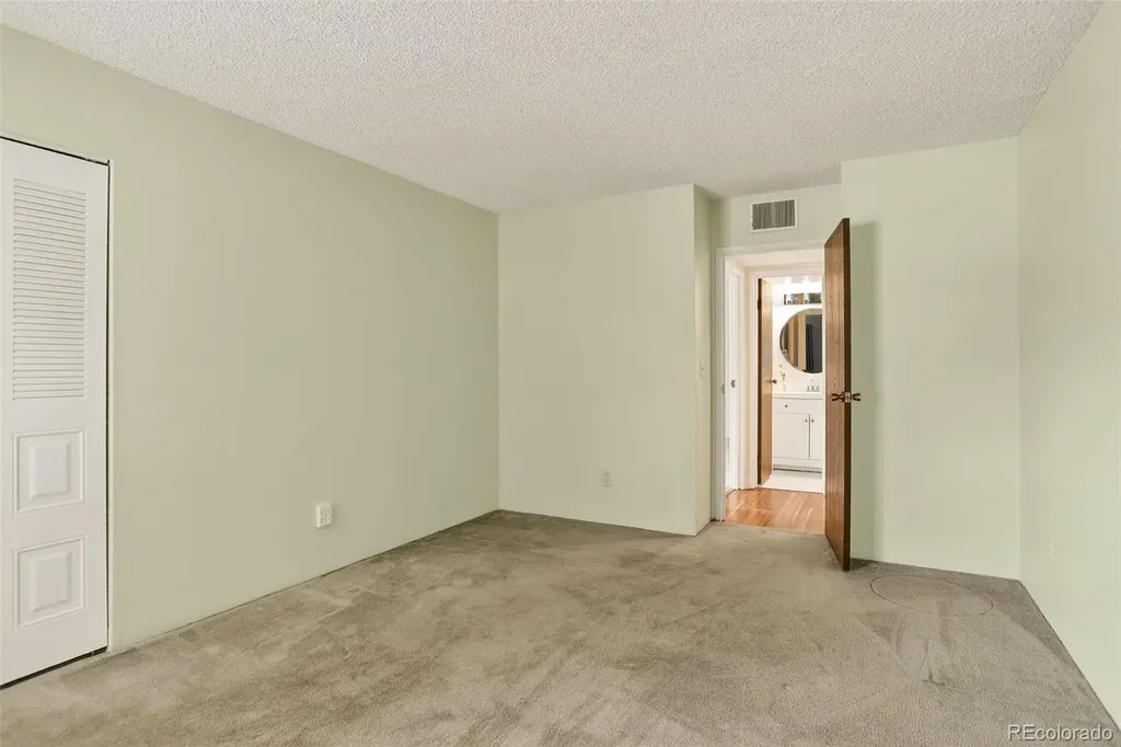3322 S Ammons Street Lakewood CO 80227