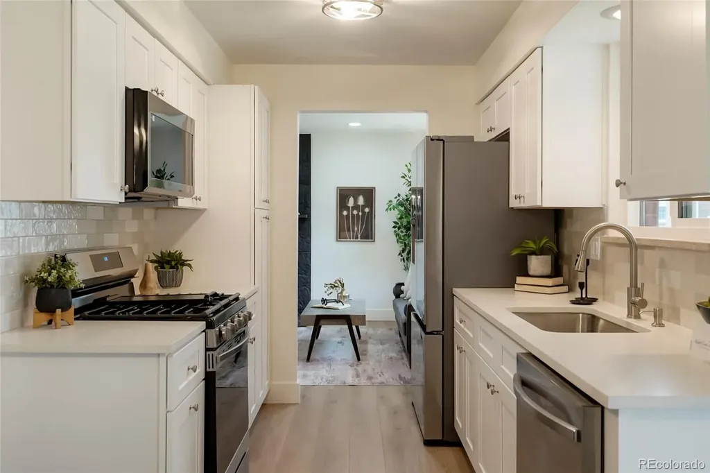 2116 S Yukon Street Lakewood CO 80227