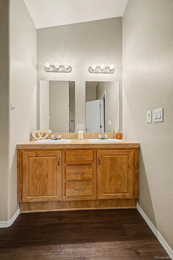 1801 W 92nd Avenue Denver CO 80260