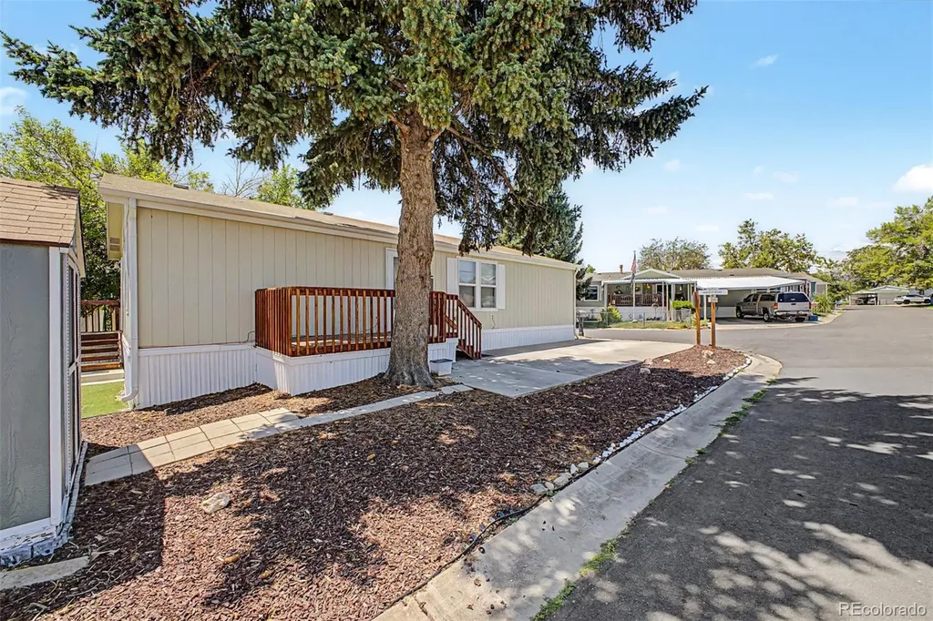 1801 W 92nd Avenue Denver CO 80260