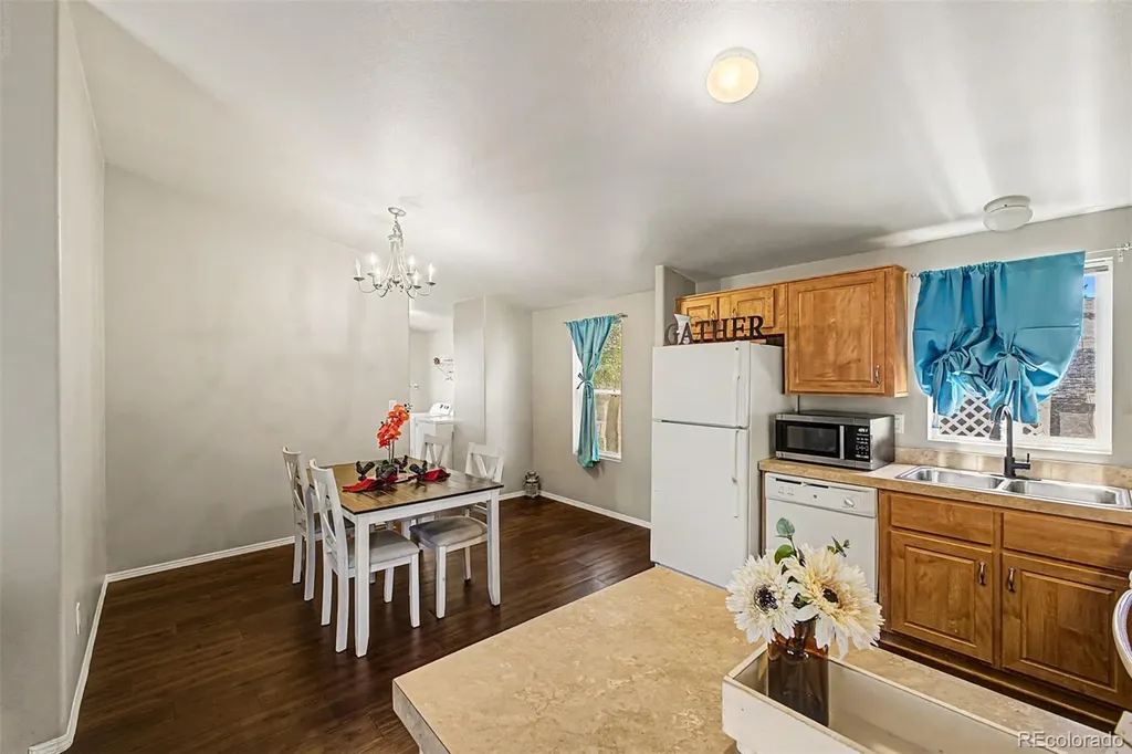 1801 W 92nd Avenue Denver CO 80260