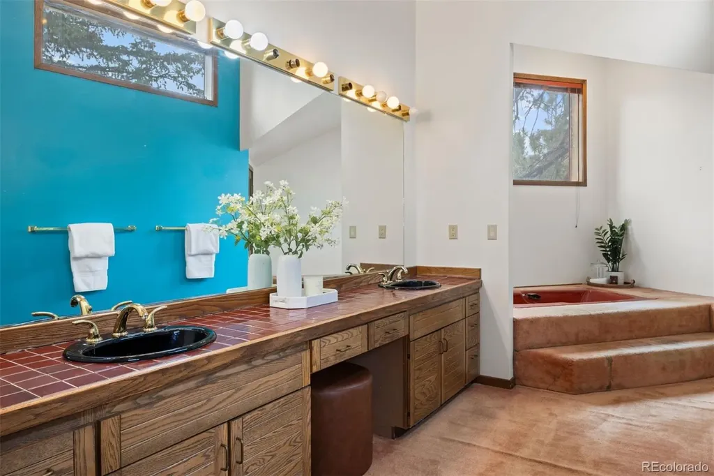 23595 Currant Drive Golden CO 80401